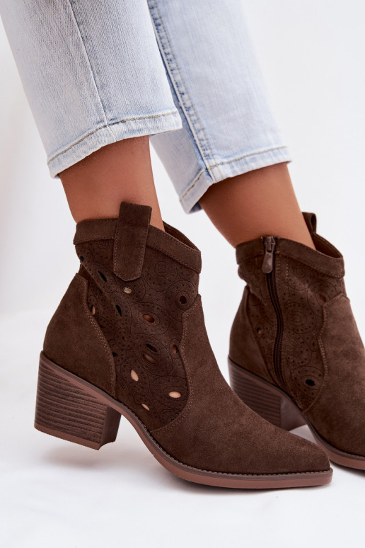 Boty v kovbojském stylu  s ažurovými prvky Czekoladowe Nolvina