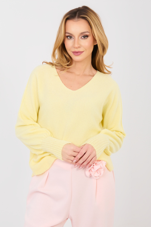 Svetřík světle žlutý