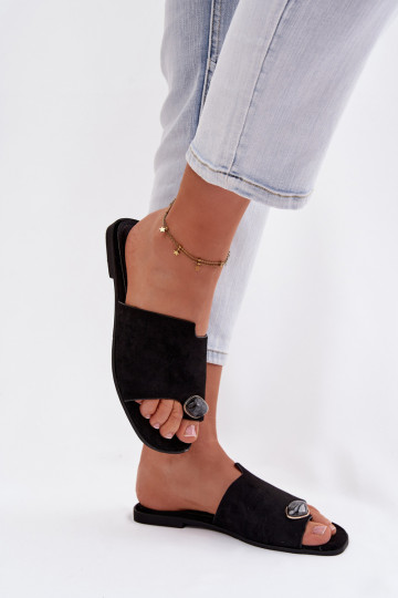 Pantofle   Detalem z eko semišeowe Černé Selavine