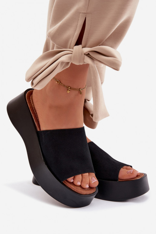 Dámské pantofle s platformou Černé Liorisse