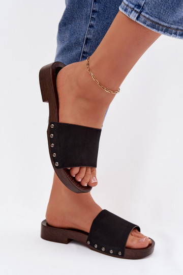 Dámské pantofle s nýty s širokými podpatky Černé Amelvessa