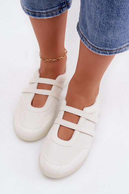 Sportovní styl baleríny  s pruhy bílé Farvessa