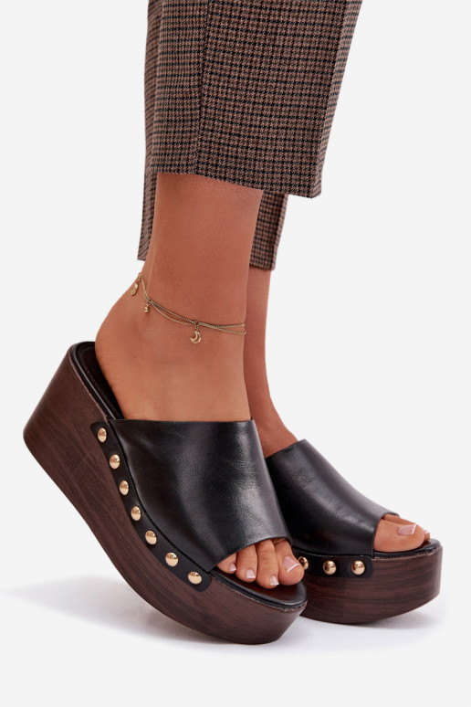 Dámské pantofle  a platformou Ze zlaté barvymi  Černé Farinelle