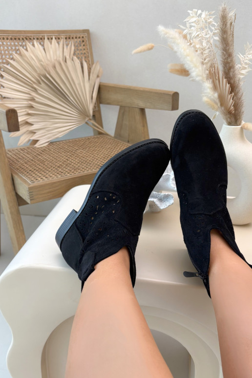 Ažurová obuv  s širokými podpatky S.Barski HY61-8026 Černé