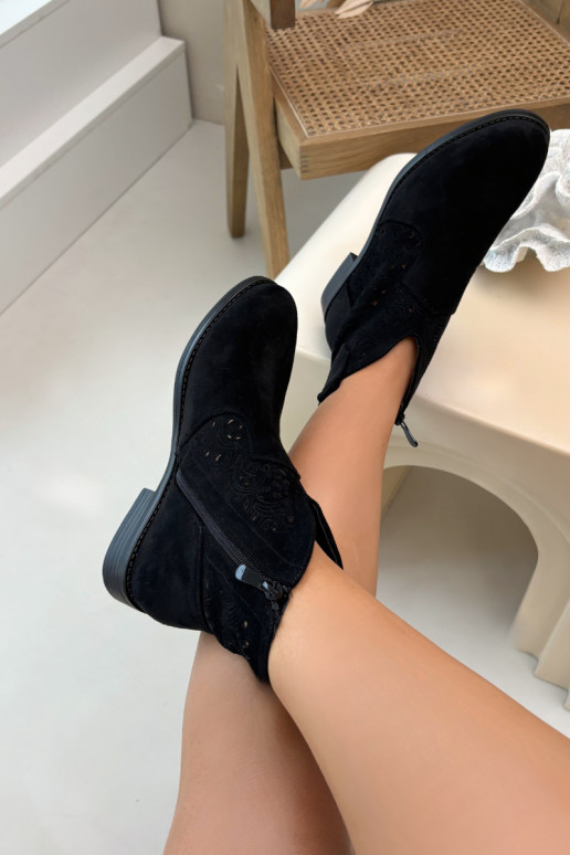 Ažurová obuv  s širokými podpatky S.Barski HY61-8026 Černé