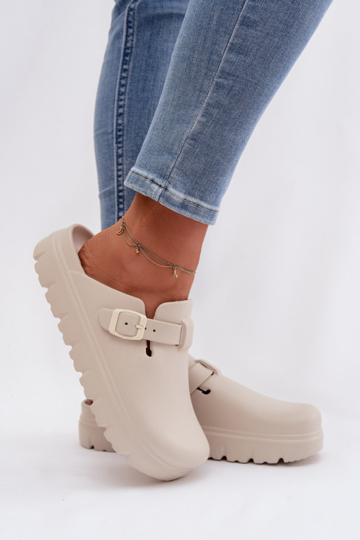  Dámské pantofle s popruhy I s přezkami béžové Larinie