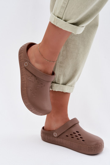 Pantofle    Big Star TT274A085 hnědá