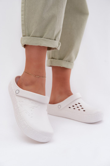 Pantofle    Big Star TT274A081 bílé