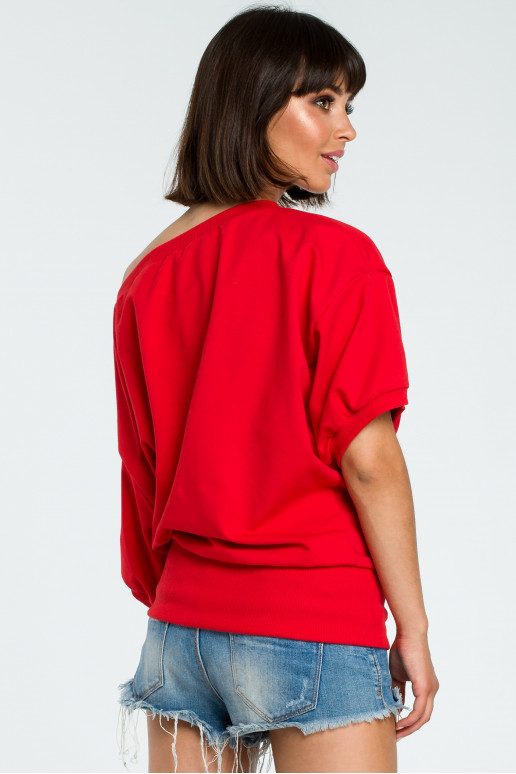 Červená oversized halenka s překládanými detaily
