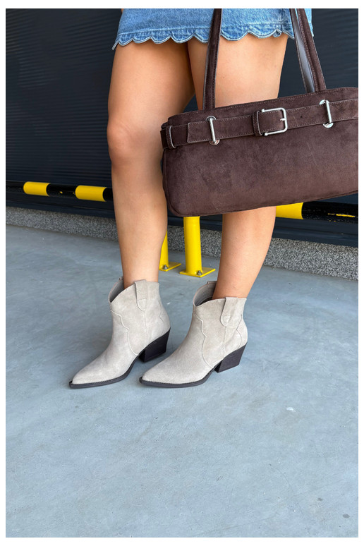 Slip-on vzor Boty v kovbojském stylu  Z Naturalnego Zamszu slonová kost Beretta