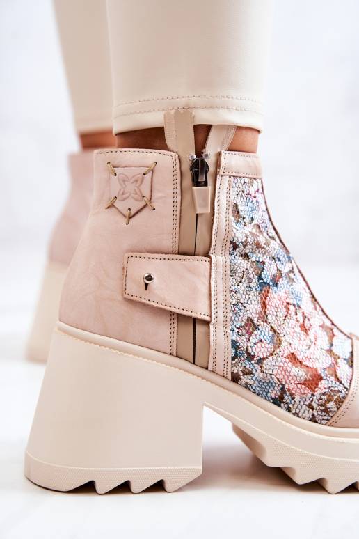 Naiste poolsaapad beeži värvi