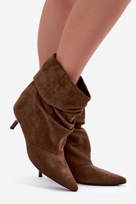 Slip-on vzor Dřeváky Typu Slouchy s podpatky khaki Loralia