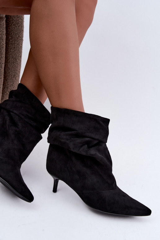 Slip-on vzor Dřeváky Typu Slouchy s podpatky Černé Loralia