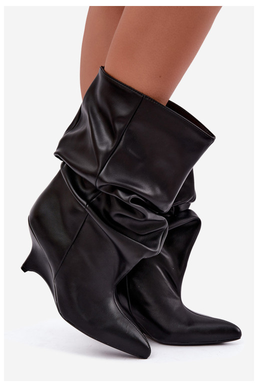 Dřeváky Typu Slouchy  Slip-on vzor Černé Ilyna
