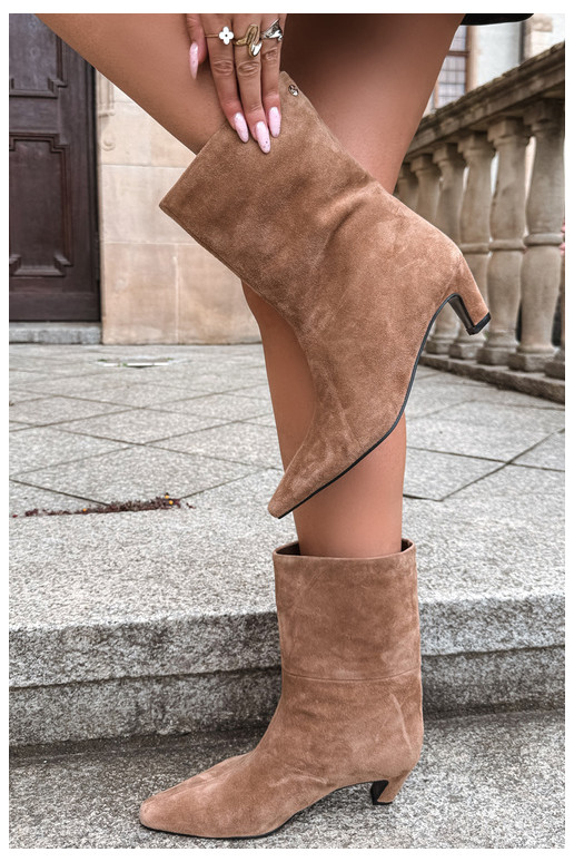  Semišové boty s podpatky zateplené Slip-on vzor  K7791-04 béžové
