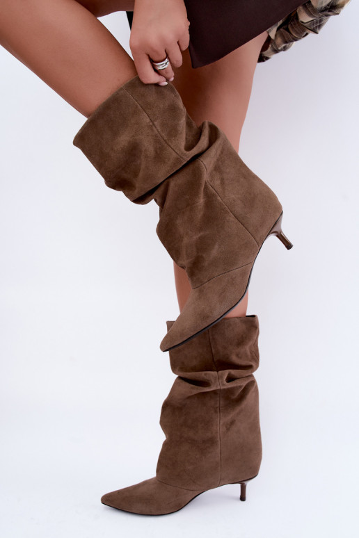Slip-on vzor Dřeváky Typu Slouchy s podpatky Z Naturalnego Zamszu khaki Cindrelle