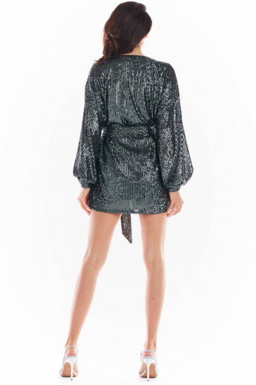 Krátké lesklé šaty z awamy