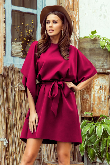 Suknelė modelis 167035 Numoco