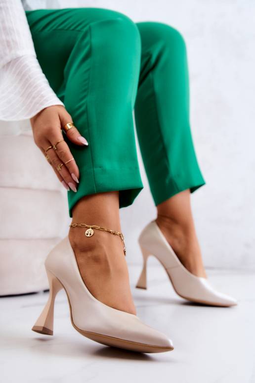 Moekad Kingad Shoes beeži värvi Moekad Kingad Shoes beeži värvi