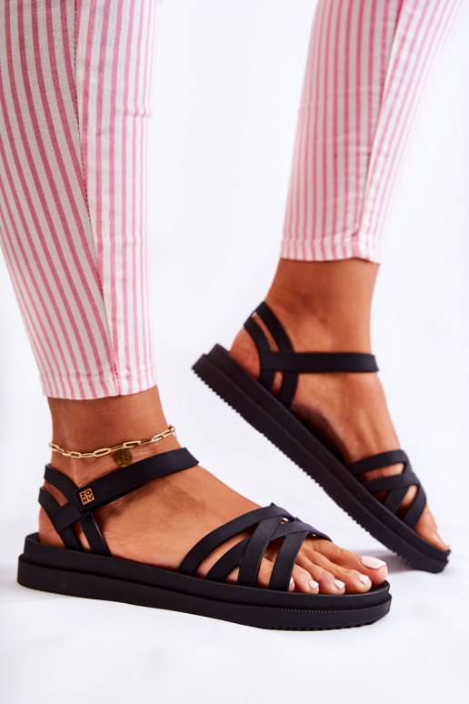 Naistesandaalid krõpsudega kinnitatav...