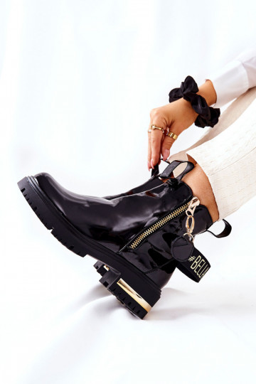 Klassikalise mudeli naiste... 2