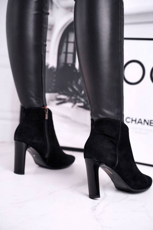 Naiste poolsaapad kõrge jämeda... Naiste poolsaapad kõrge jämeda...