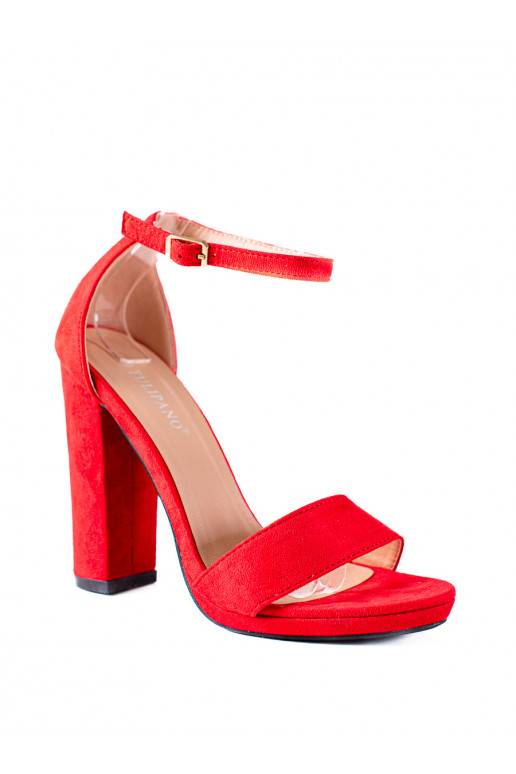 sandály s vysokým tlustým podpatkem