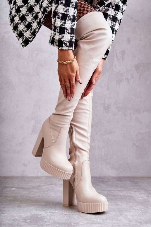 dlouhé kozačky na platformě v béžové...