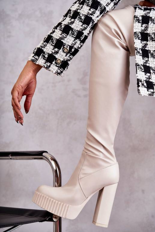 dlouhé kozačky na platformě v béžové...