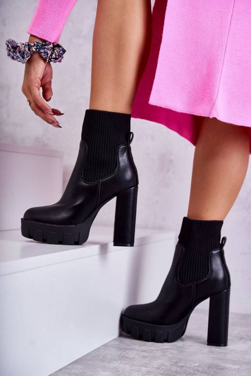 Dámské kotníkové boty černé Adalyn Dámské kotníkové boty černé Adalyn