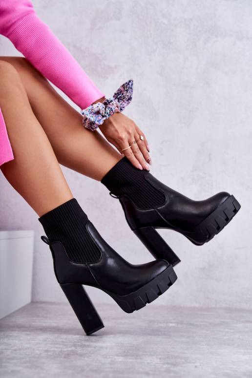 Dámské kotníkové boty černé Adalyn Dámské kotníkové boty černé Adalyn