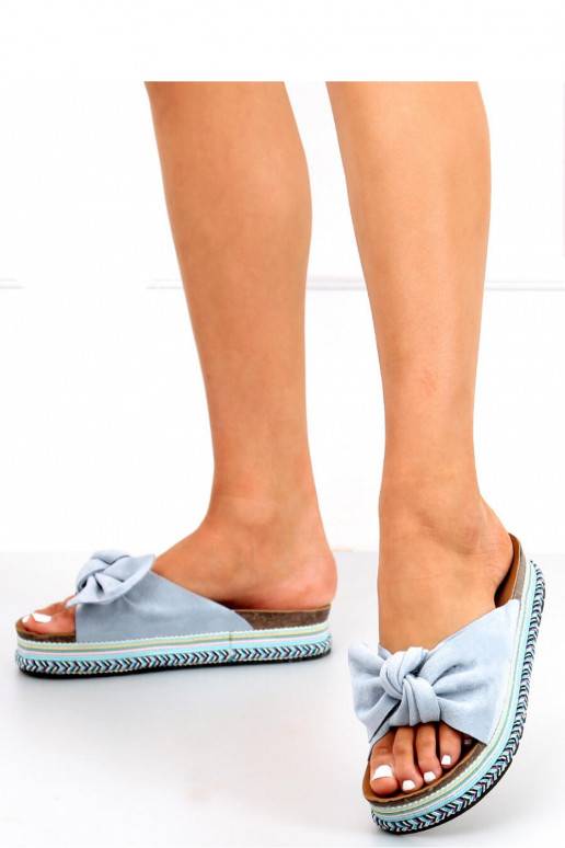 Pantofle modré barvy Inello