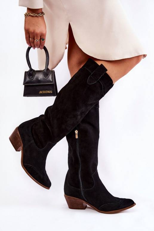 dlouhé černé kozačky na vysokém podpatku dlouhé černé kozačky na vysokém podpatku