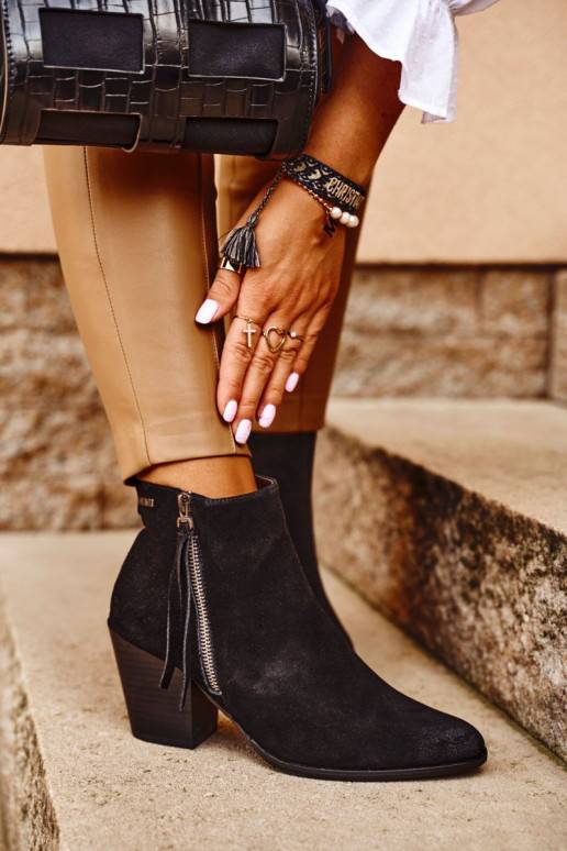 Černé kozačky na vysokém podpatku Big... Černé kozačky na vysokém podpatku Big...