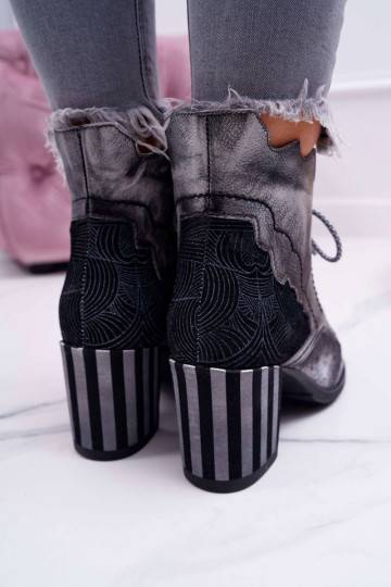 Šedé dámské kozačky z... 2