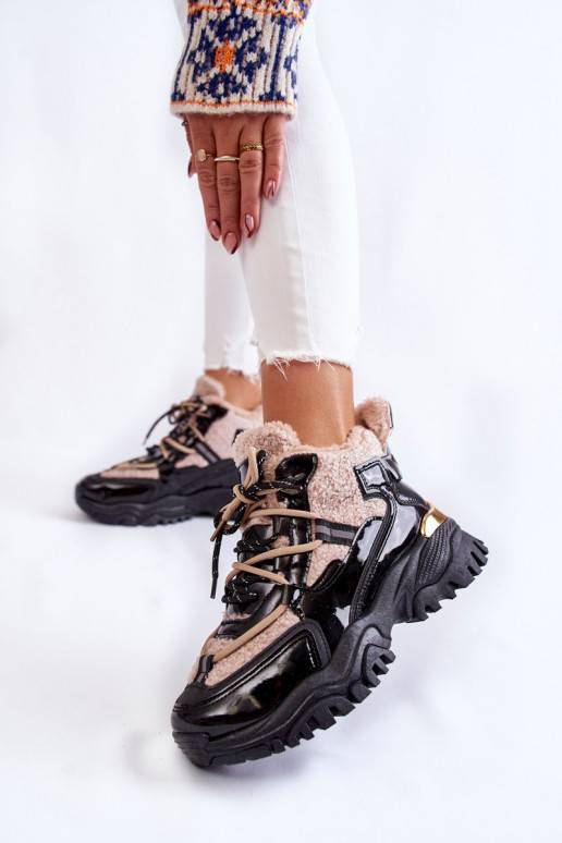 Černo-béžové zateplené sportovní boty... Černo-béžové zateplené sportovní boty...