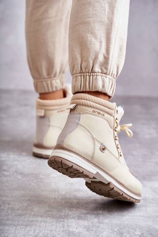 Teplé kozačky béžové barvy Liv Teplé kozačky béžové barvy Liv