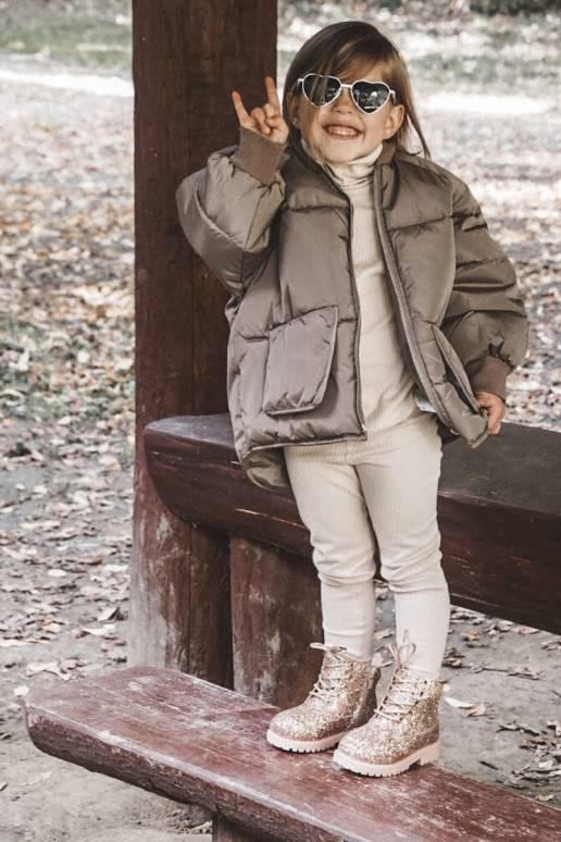 Třpytivé hřejivé dětské kozačky v... Třpytivé hřejivé dětské kozačky v...