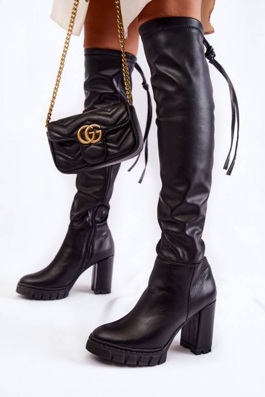 Černé dlouhé boty s platformou Boty Černé dlouhé boty s platformou Boty