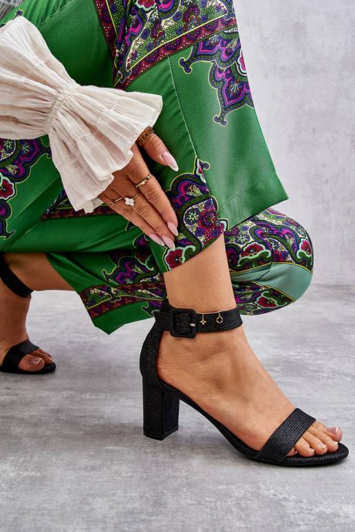 Černé lesklé vysoké podpatky Maxim Černé lesklé vysoké podpatky Maxim