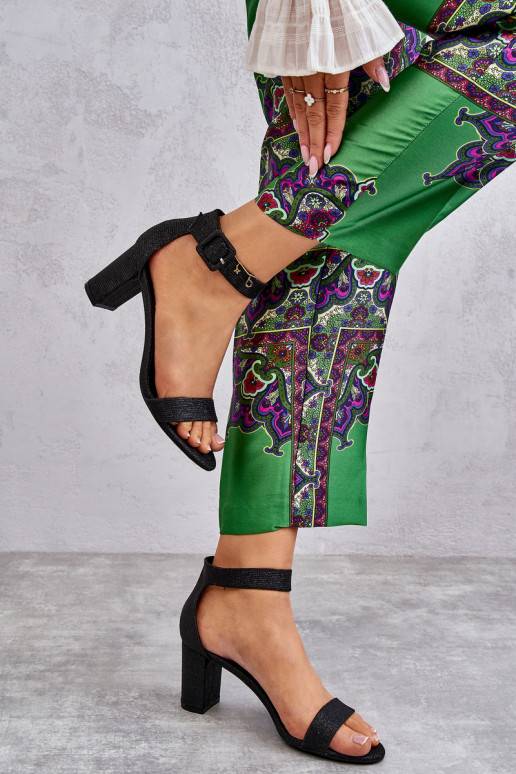 Černé lesklé vysoké podpatky Maxim Černé lesklé vysoké podpatky Maxim