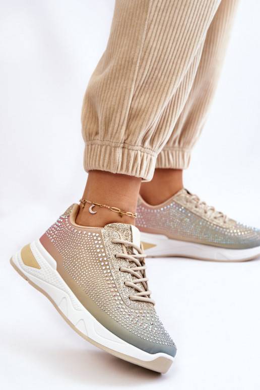 Lesklé tenisky s třpytivými očky v... Lesklé tenisky s třpytivými očky v...