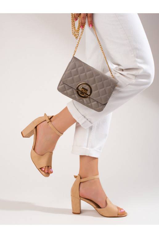 Dámské béžové sandály na sloupku W. Potocki