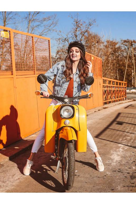 LEHKÉ AŽUROVÉ SNEAKERSY 