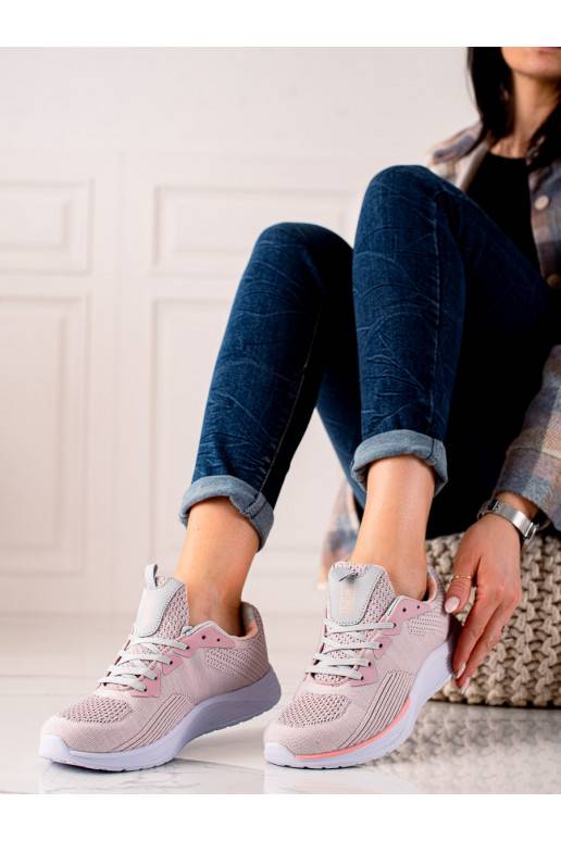 SPORTOVNÍ ŠNĚROVACÍ BOTY