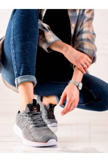 SPORTOVNÍ ŠNĚROVACÍ BOTY 2