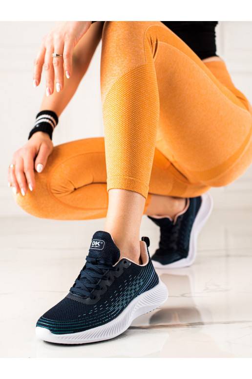 Pohodlné sportovní boty DK