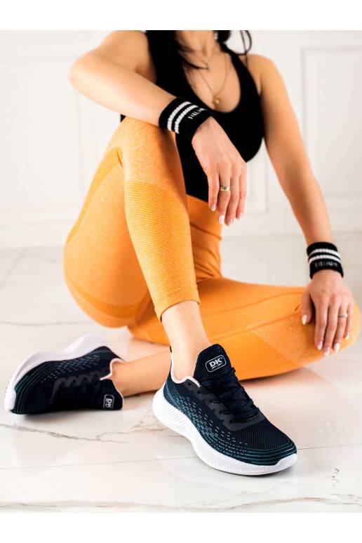 Pohodlné sportovní boty DK