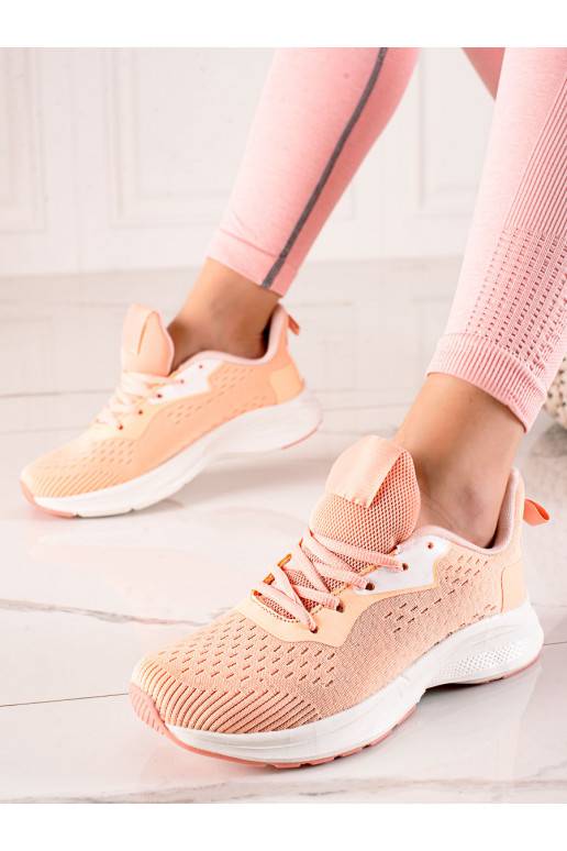 VÁZANÉ SPORTOVNÍ BOTY 