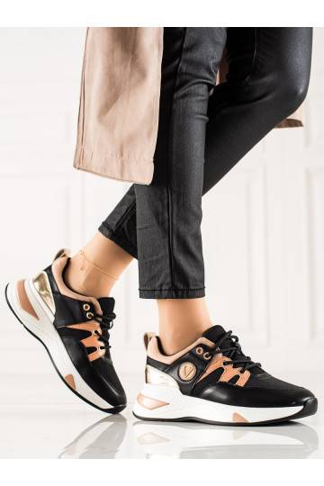 STYLOVÉ SNEAKERSY VINCEZA  2